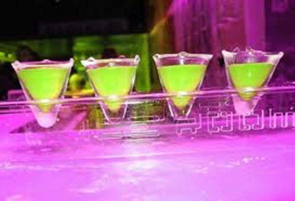 Vente bar pur emplacement exceptionnel à Cherbourg