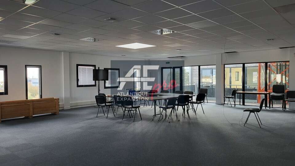 Bureaux de 272m² à louer à Montoir de Bretagne