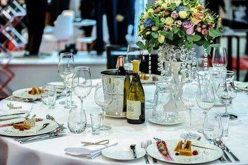 Vente restaurant fonds et murs en centre ville 05