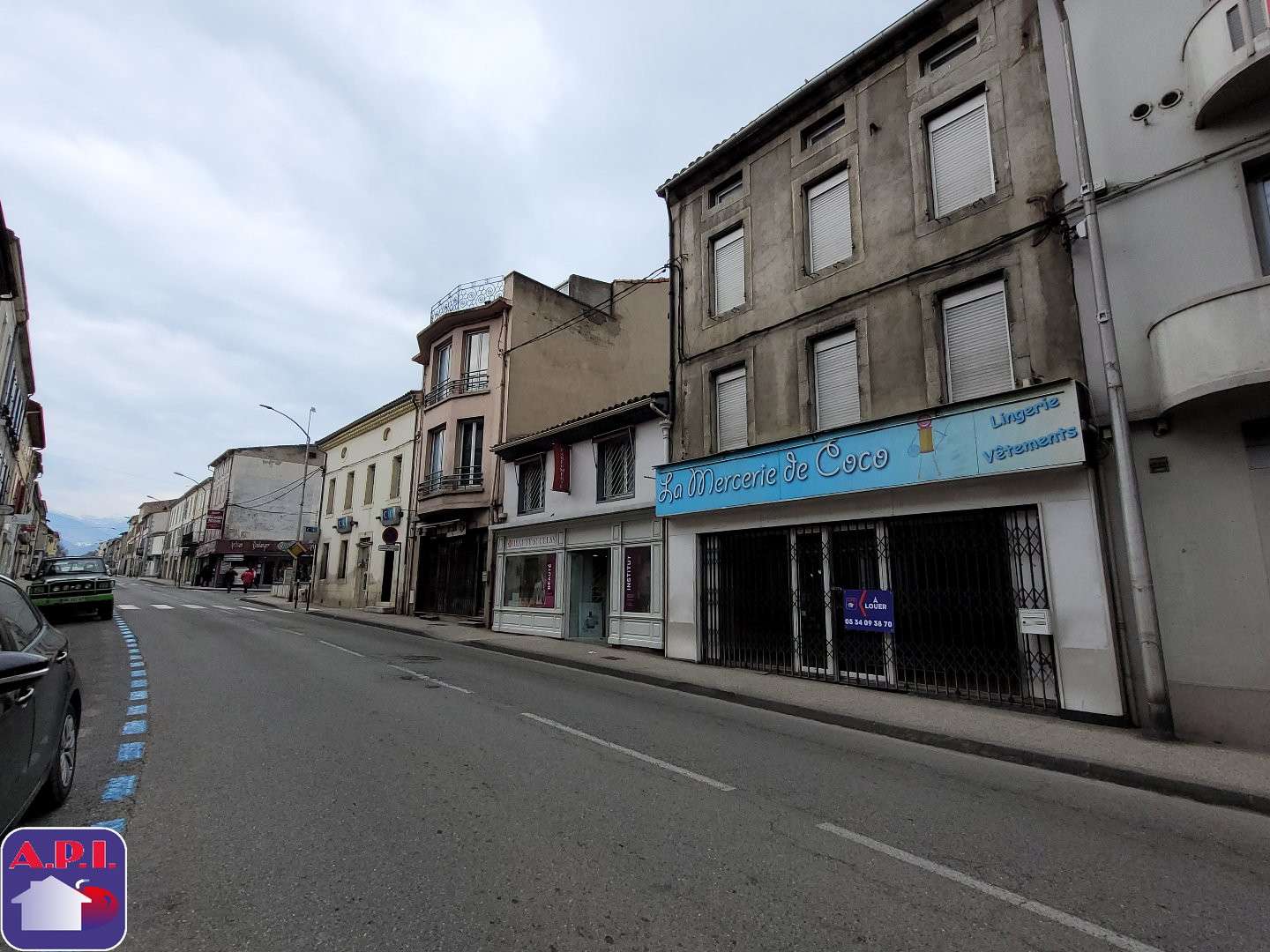 Loue local commercial de 78m² à Lavelanet centre