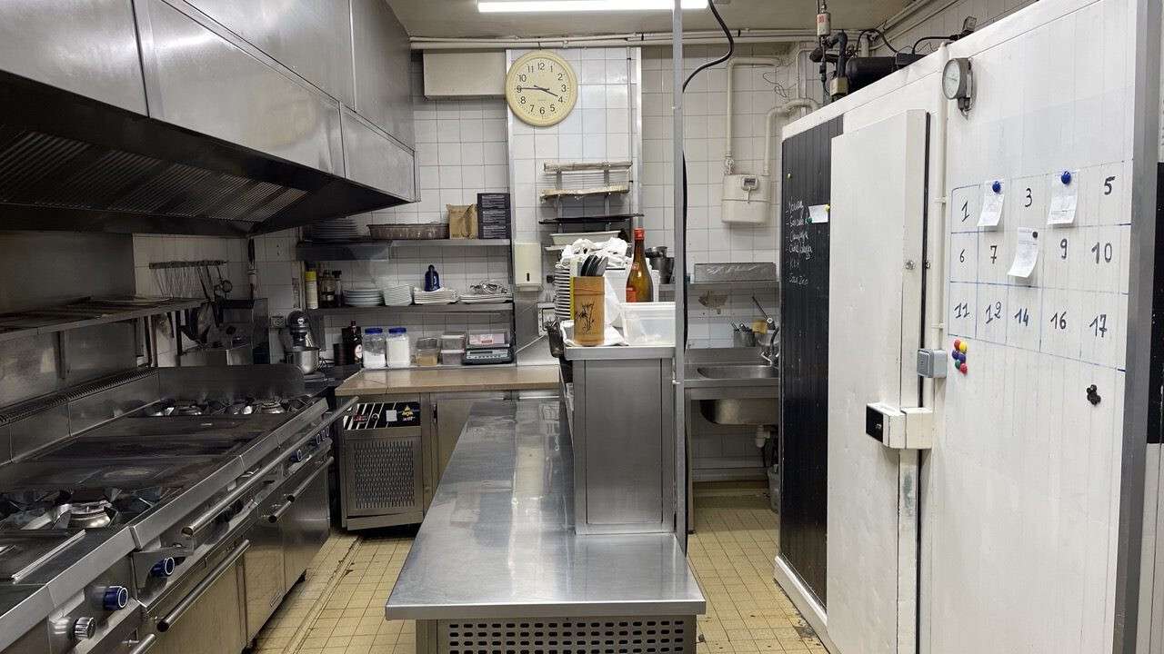 Vente restaurant gastronomique 150m² Paris 75008