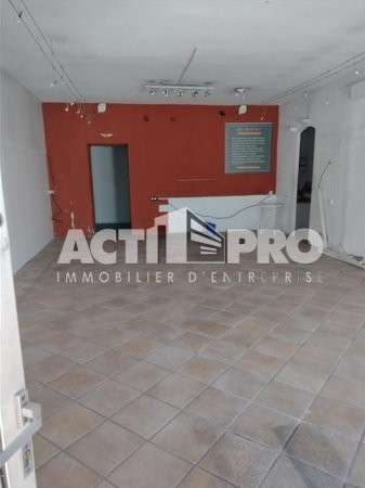 À vendre local commercial 140m² Perpignan