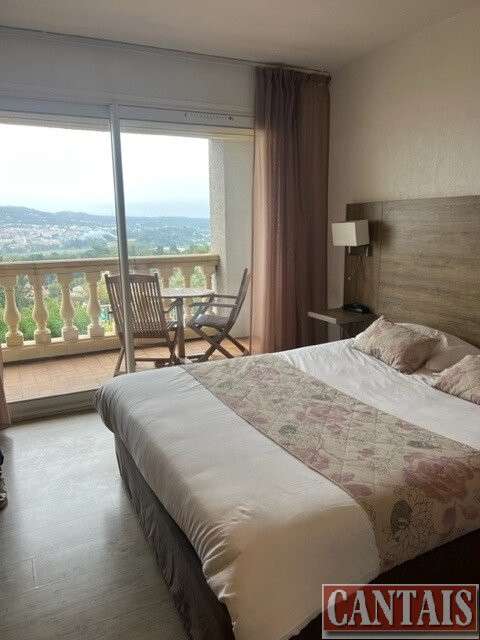 Vente hôtel restaurant + 25 chambres Côte d'Azur