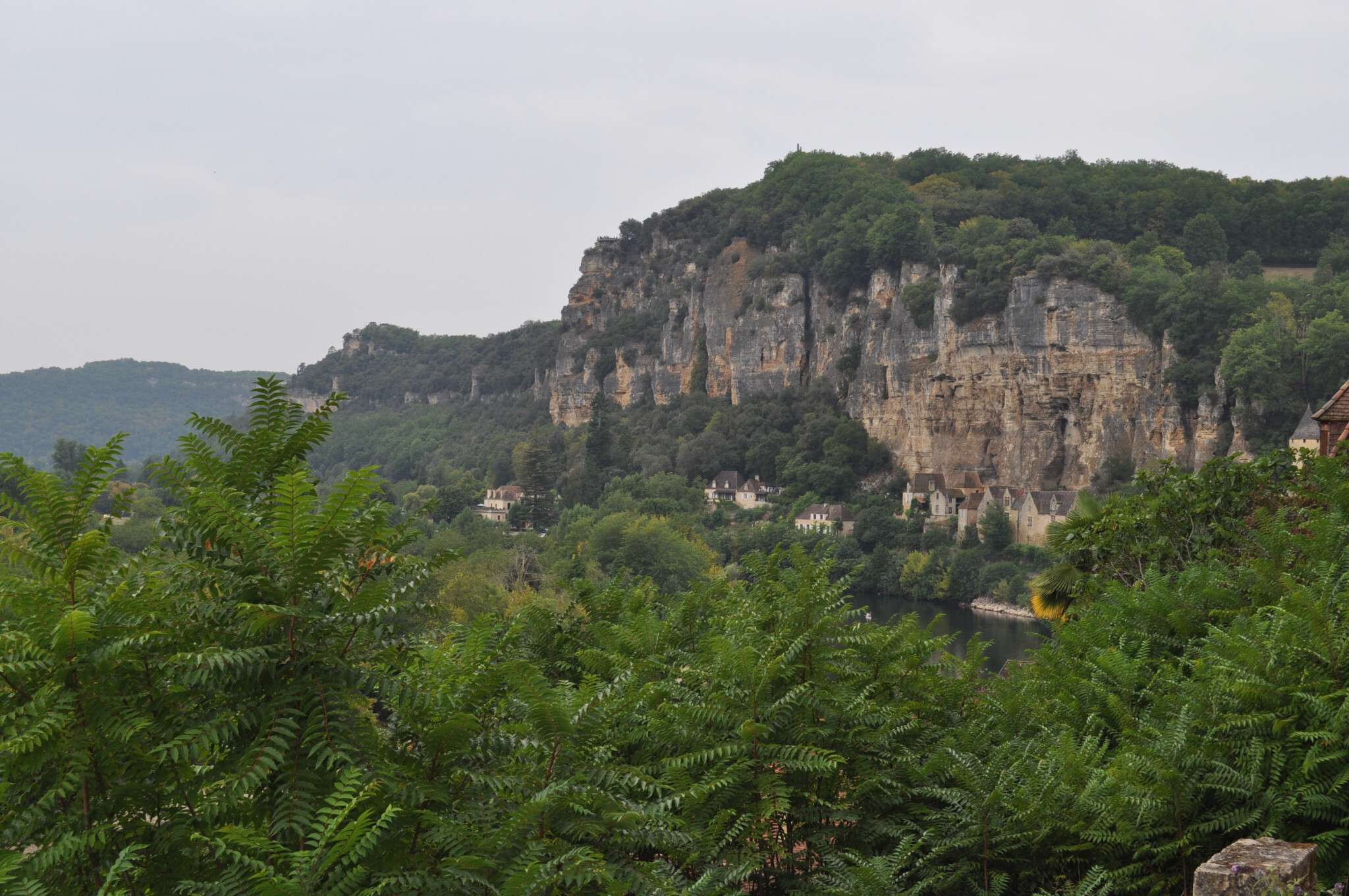 Camping *** à vendre dans le Périgord