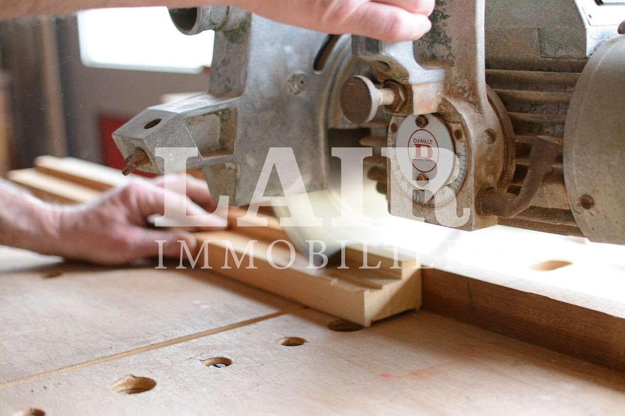 A vendre parts menuiserie à Bagnoles de l'Orne