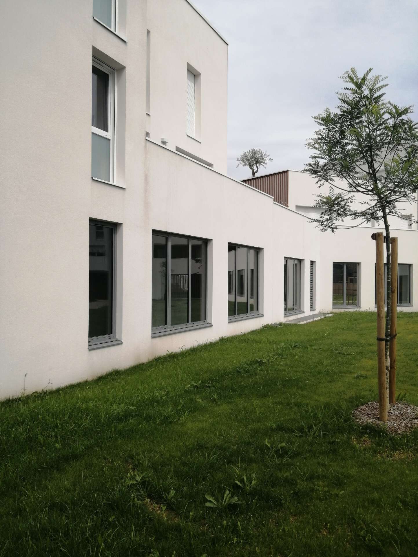 AV cellule bureaux 290m² 1ère couronne La Rochelle