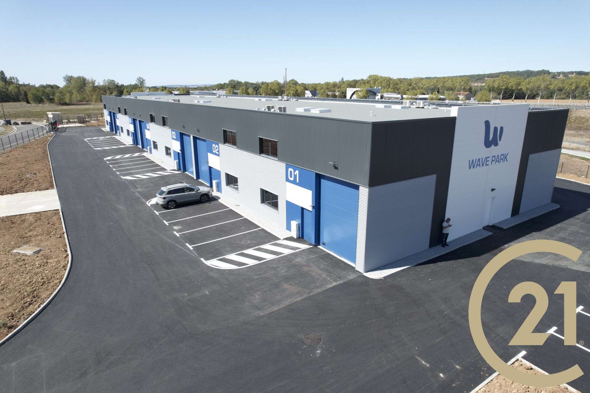 A louer locaux d'activité 168m² à L'Isle-sur-Tarn