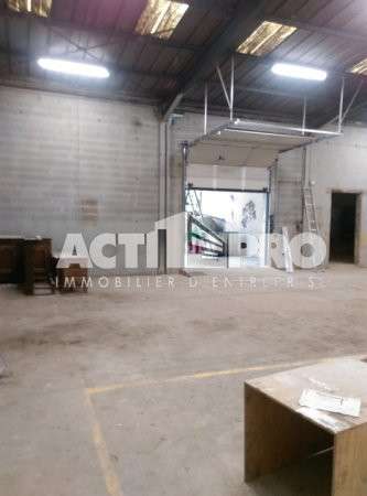 À louer entrepôt 450m² à Perpignan Saint-Charles