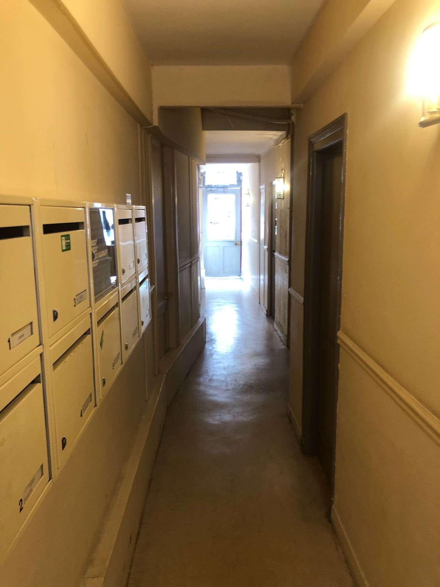 DAB local 38m² empl N°1 à Versailles  Rive Droite