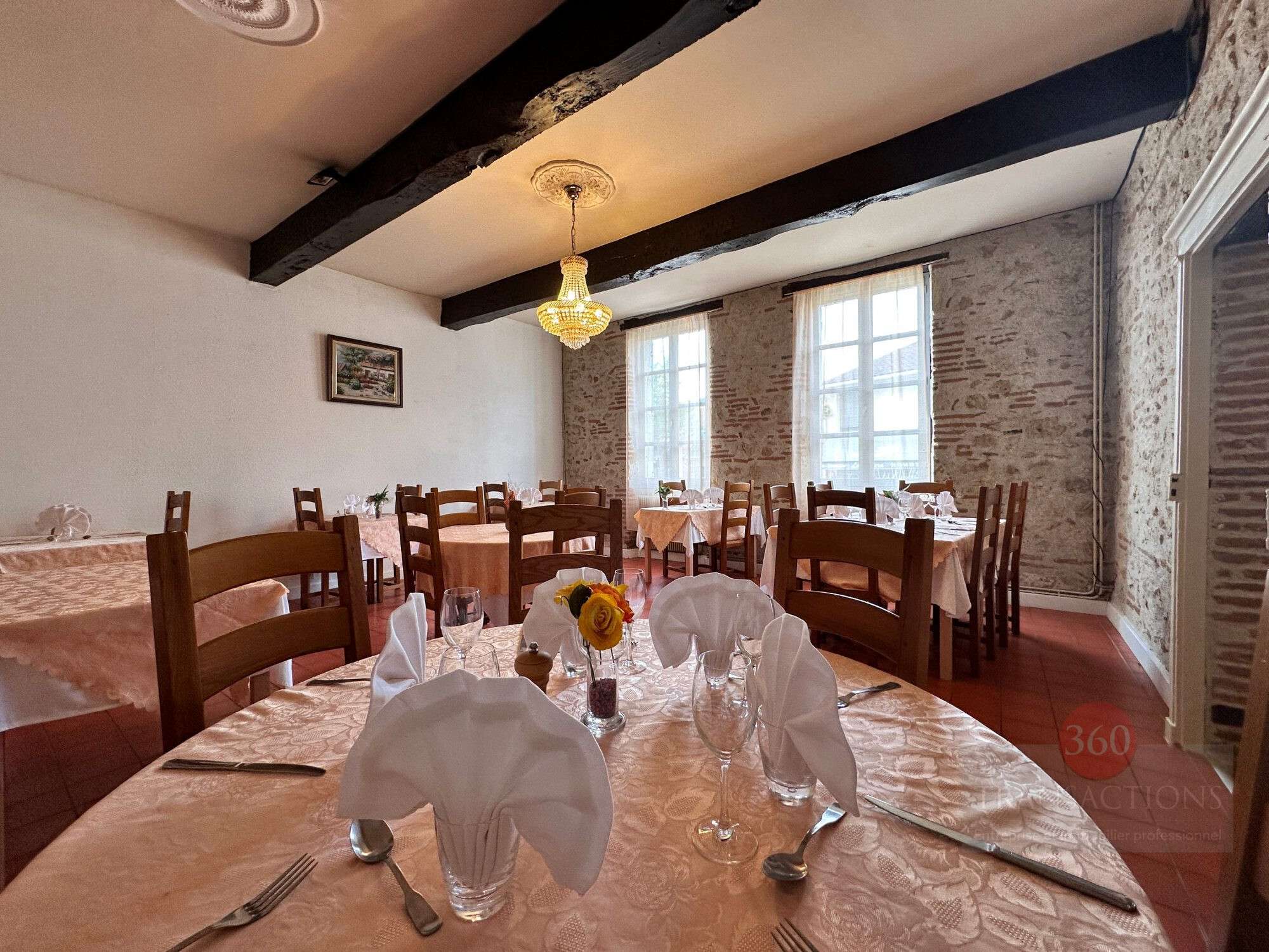 Vente hôtel restaurant à Bon Encontre centre