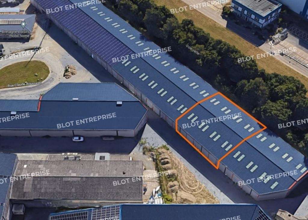 A louer local type industriel 600m² ZA Dinard