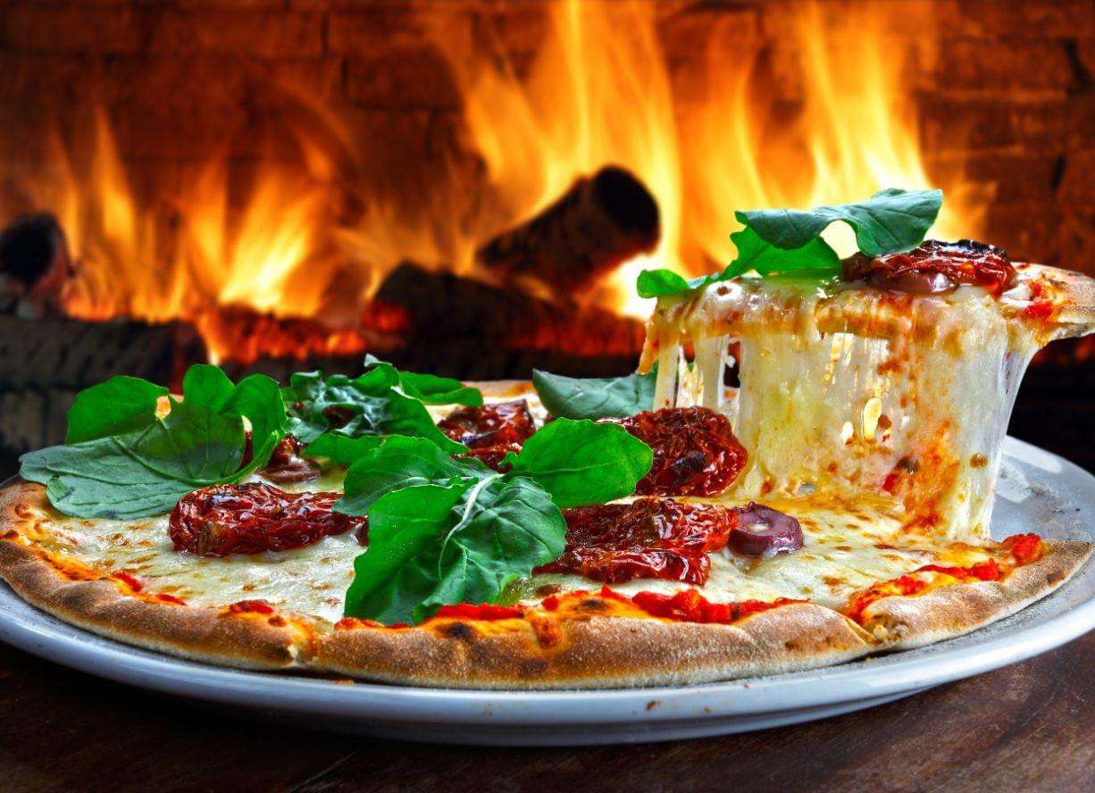 Vente restaurant pizzéria licence 3 au Brusc