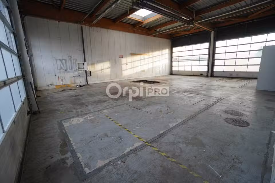 A louer local d'activité 387m² à Marsannay-la-Côte
