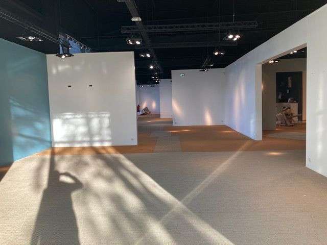 A louer local 677m² à Aubière Carré Sud KM Lancé