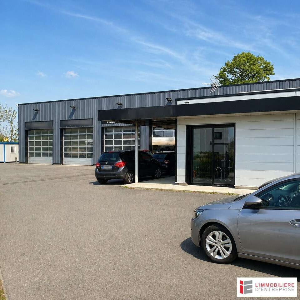 Vente local d'activité 900m² à Chevaigné