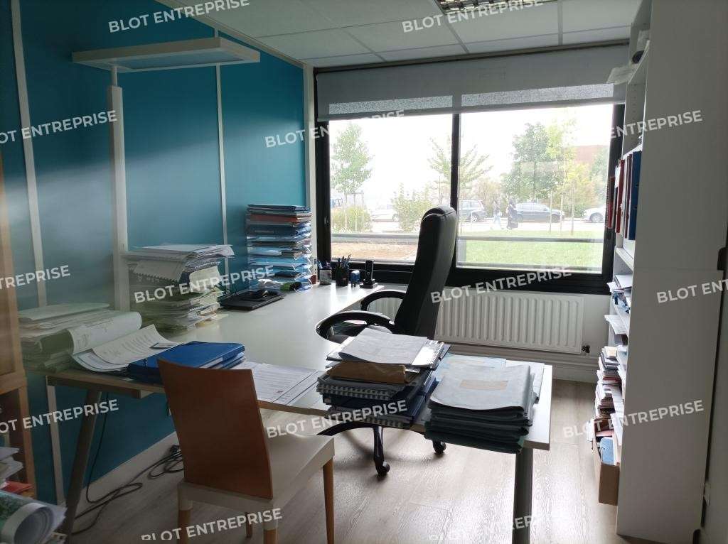 A louer bureaux 220m² PMR à Nantes Beaulieu