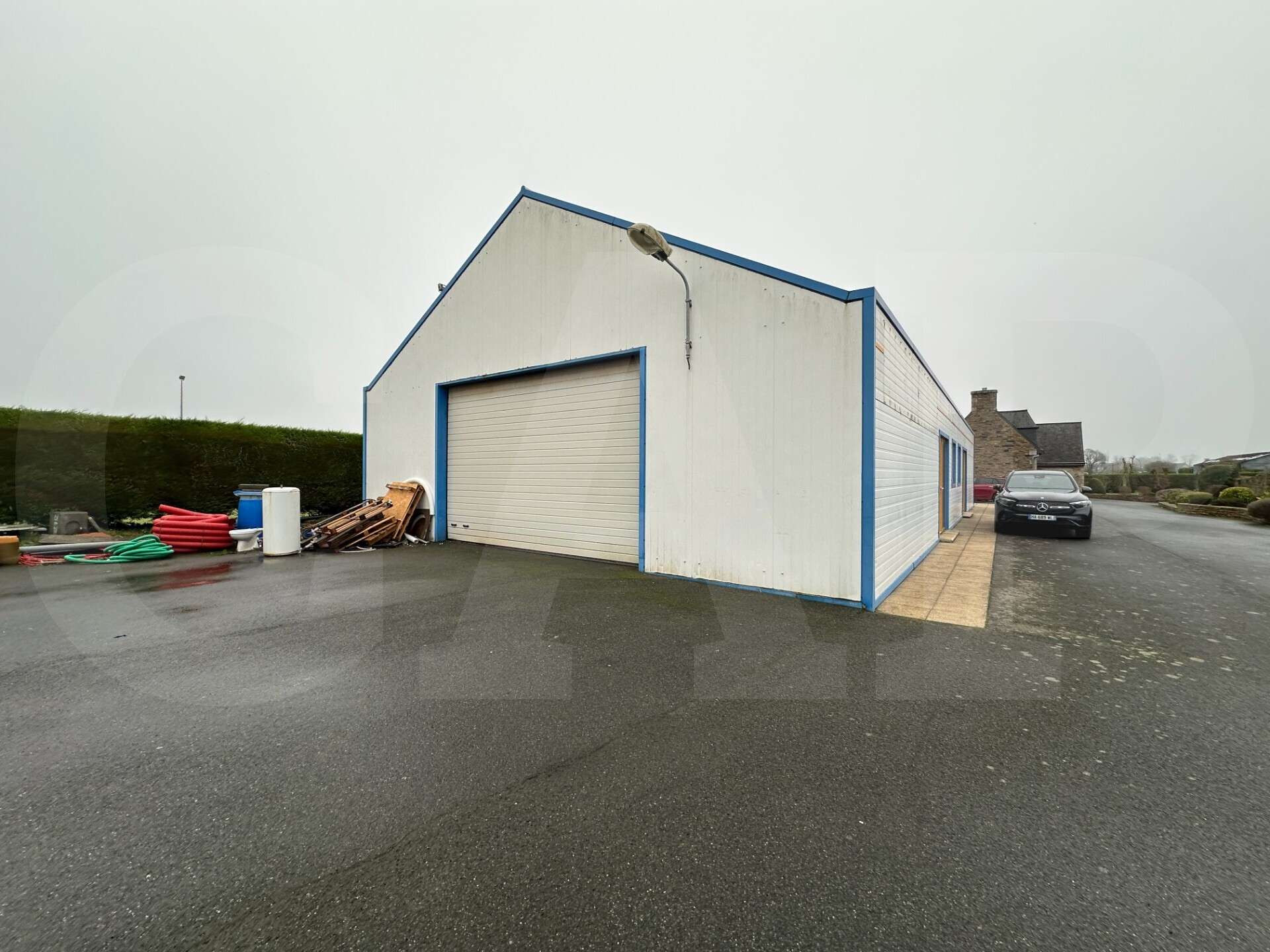 Vente local d'activité 365m² à Ploumilliau