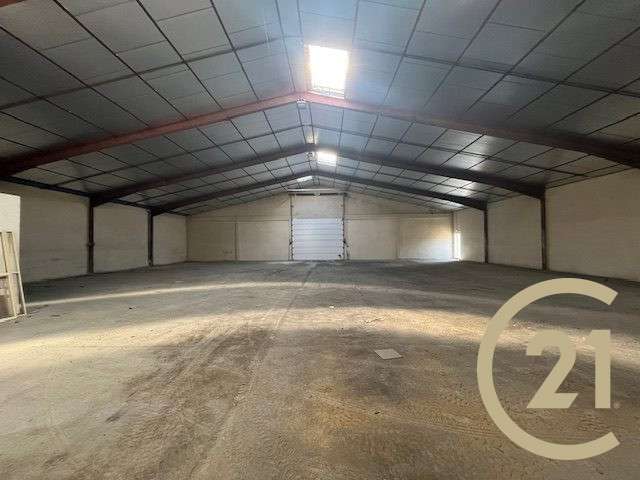 A louer entrepôt 625m² proche rocade sur Albi