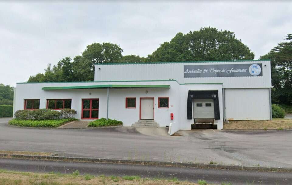Vente site industriel 692m² sur 4993m² à Fouesnant