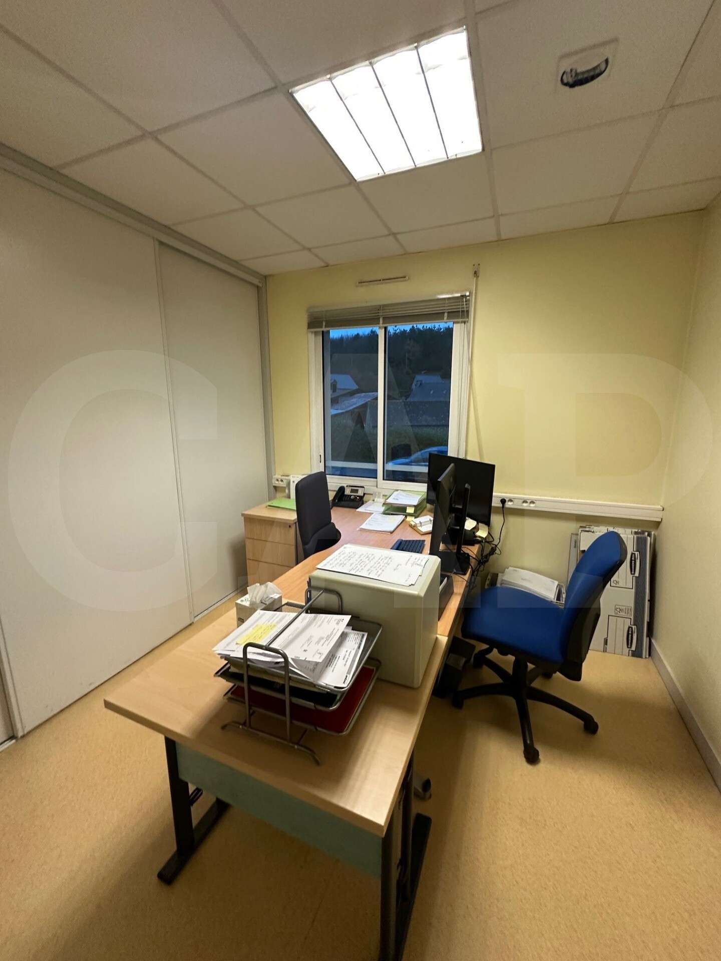 Immeuble de bureaux à vendre à Jugon Les Lacs