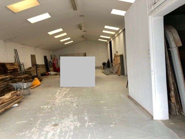 Locaux d'activité à vendre à Issoire ZI des Listes