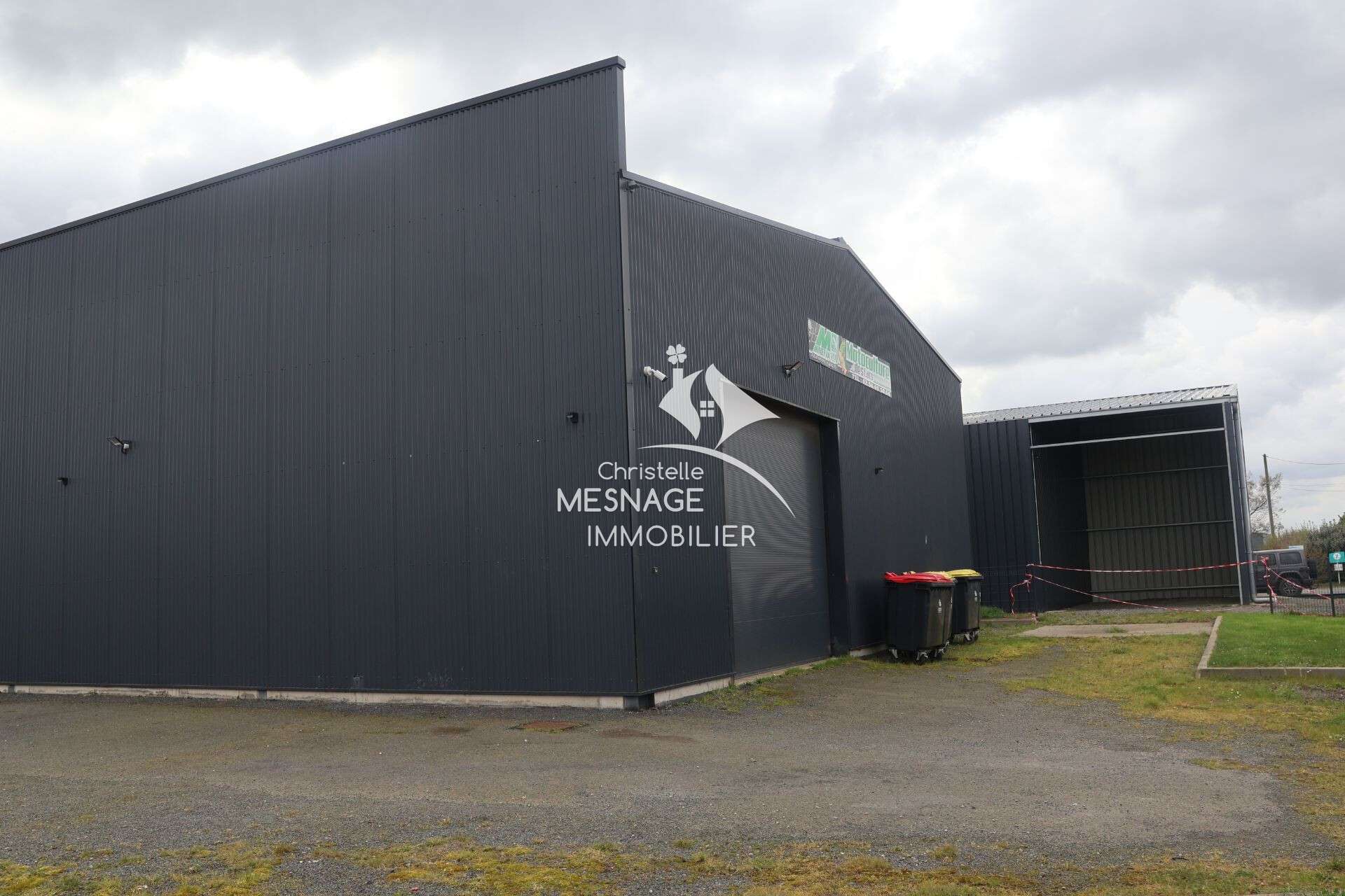 A vendre bâtiment 378m² à Jugon-les-Lacs