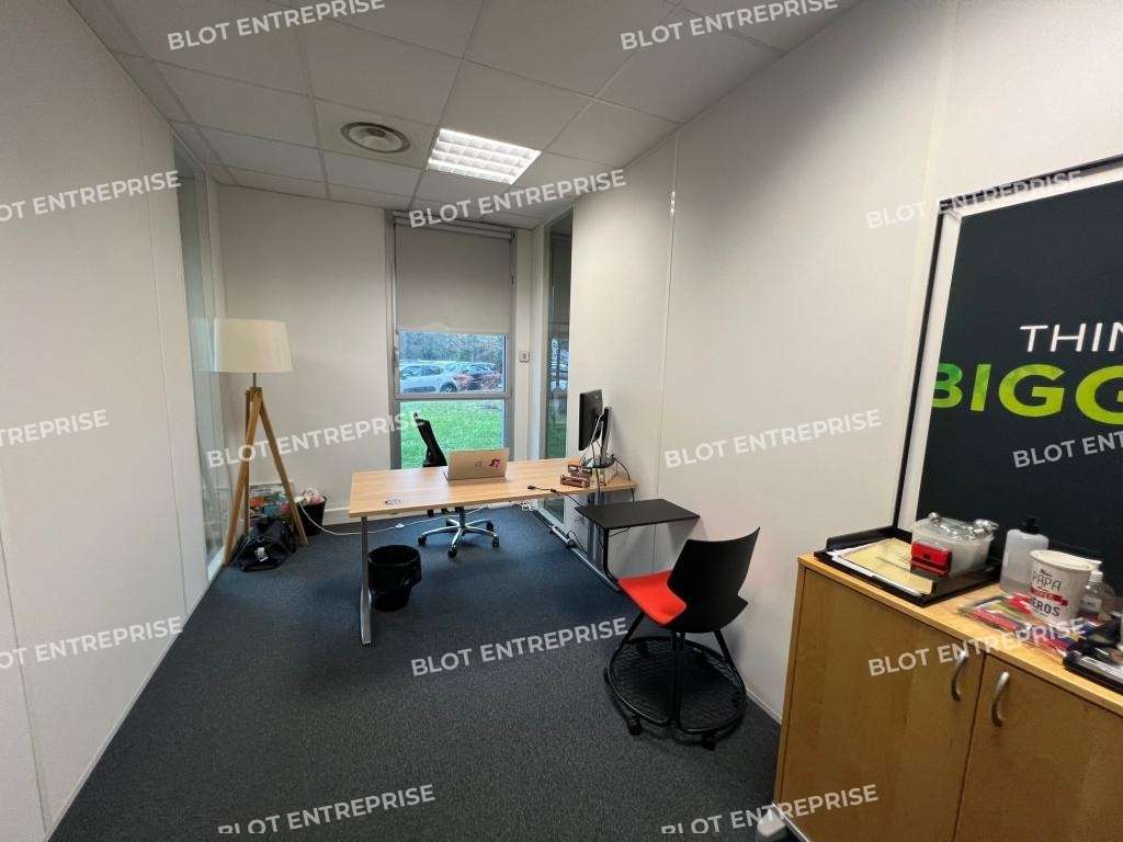A louer bureaux 249m² RDC à Nantes Chantrerie