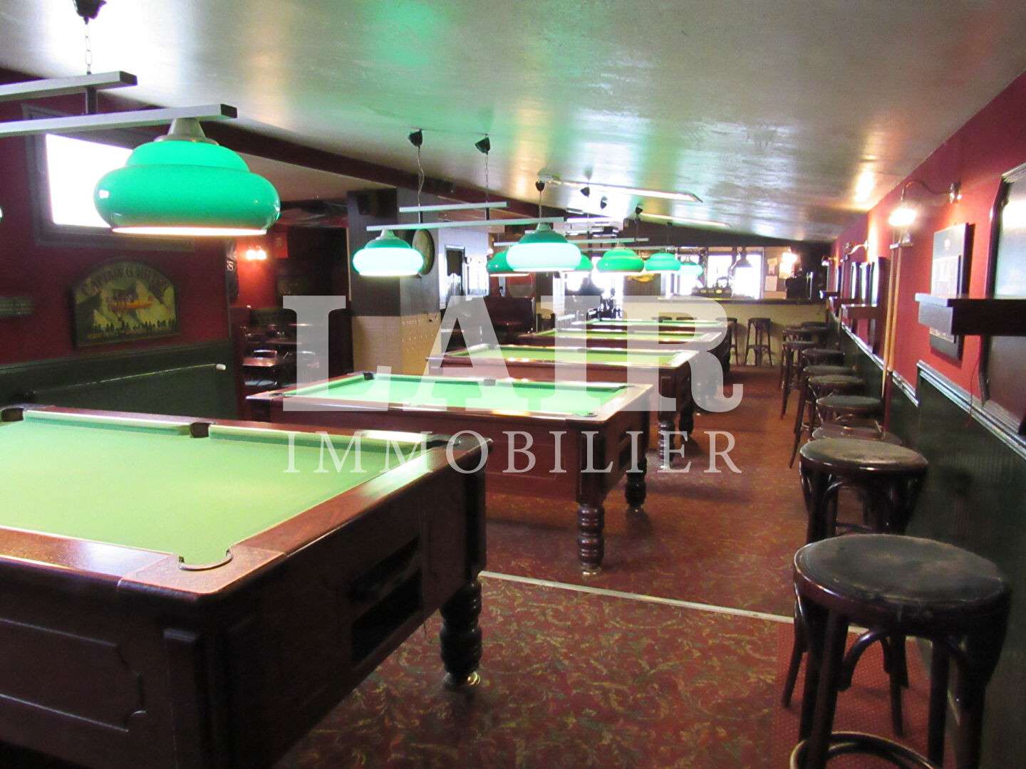 A vendre bar-pub-salle de billard à Argentan