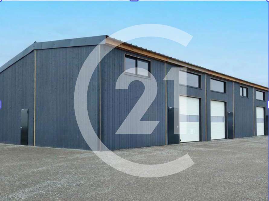 Local d'activité à louer 150m² en za Montmeyran