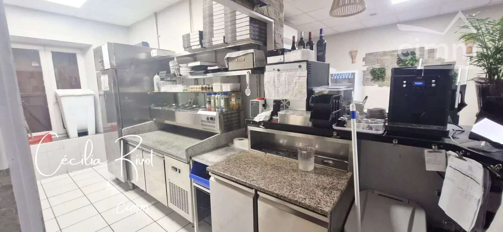 A vendre FDC pizzeria bonne visibilité à Oloron