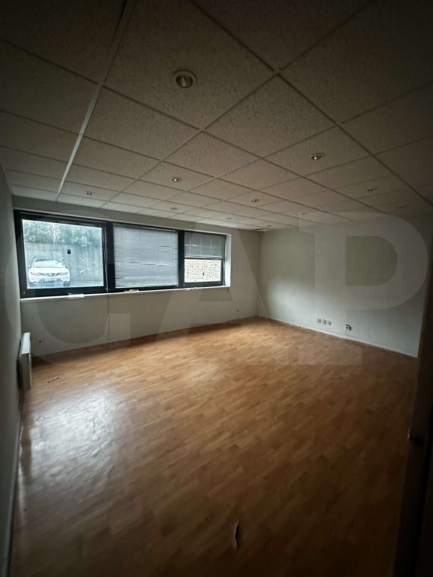 Local commercial 130m² à louer à Saint-Brieuc