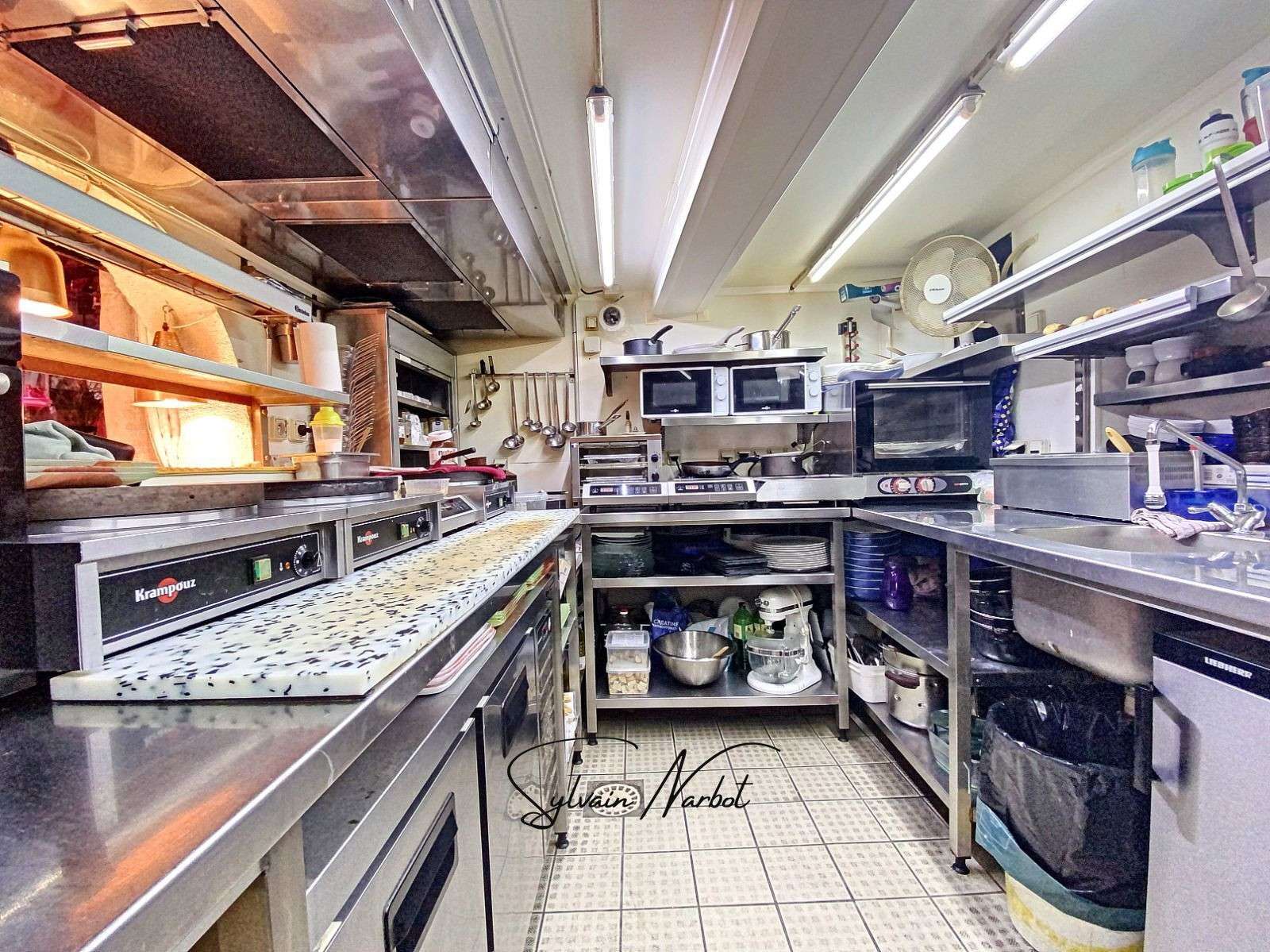 Vente restaurant zone piétonne Le Grau du Roi 