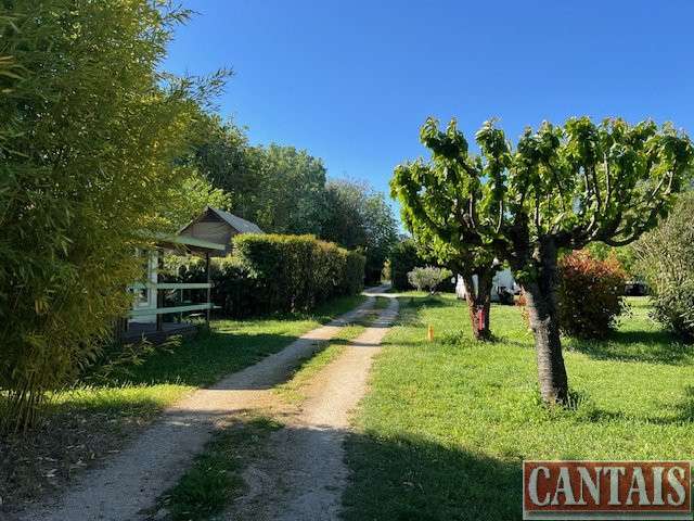 Vente camping à la ferme 25 empl en Provence