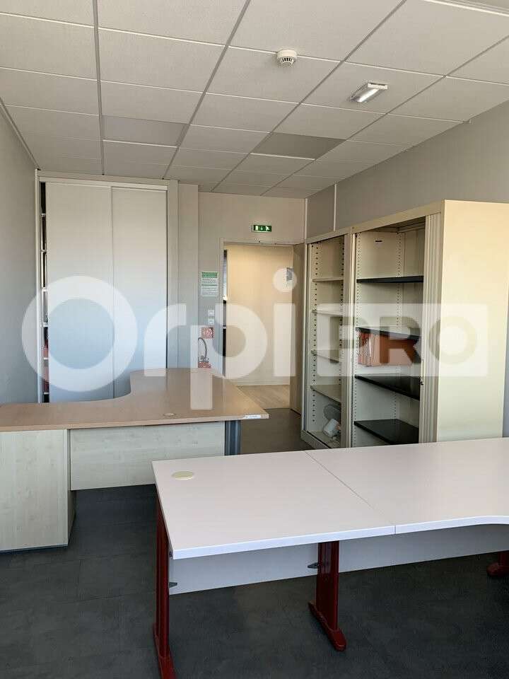 A louer ensemble de 10 bureaux à Bourg-en-Bresse