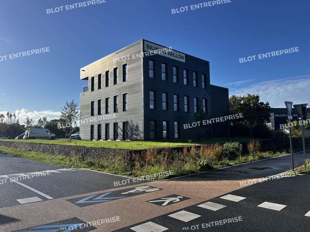 A louer bureaux 153m² à Rennes Ouest ZA du Vallon