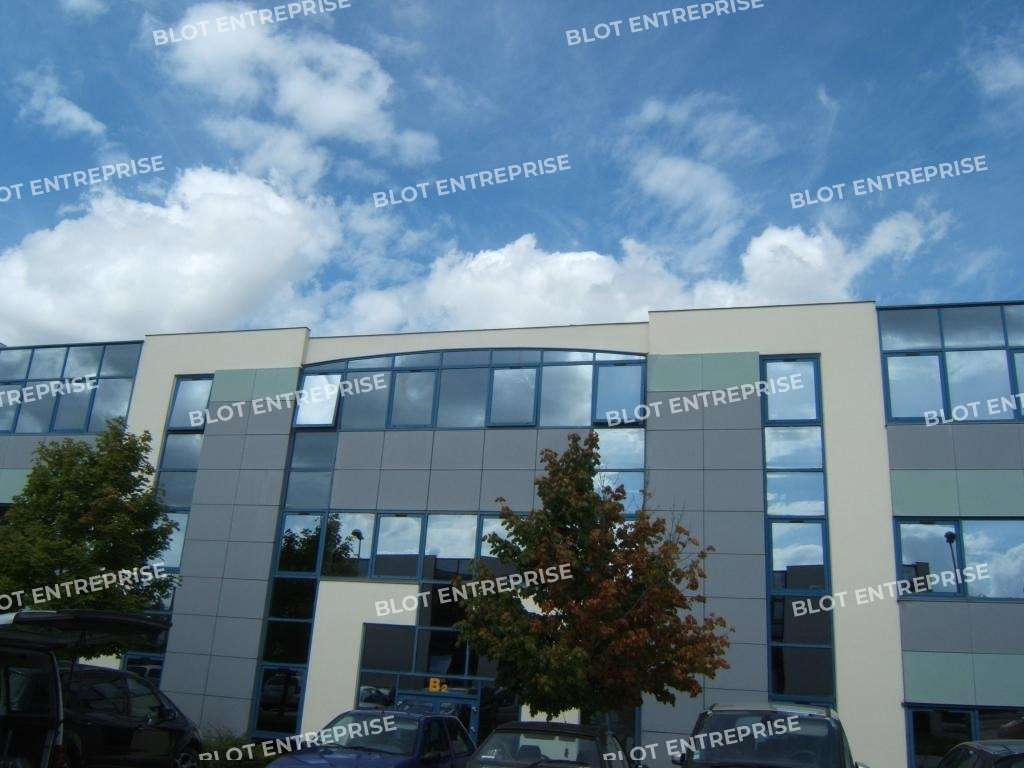 A louer bureaux 150m² à Rennes Nord ALPHASIS 