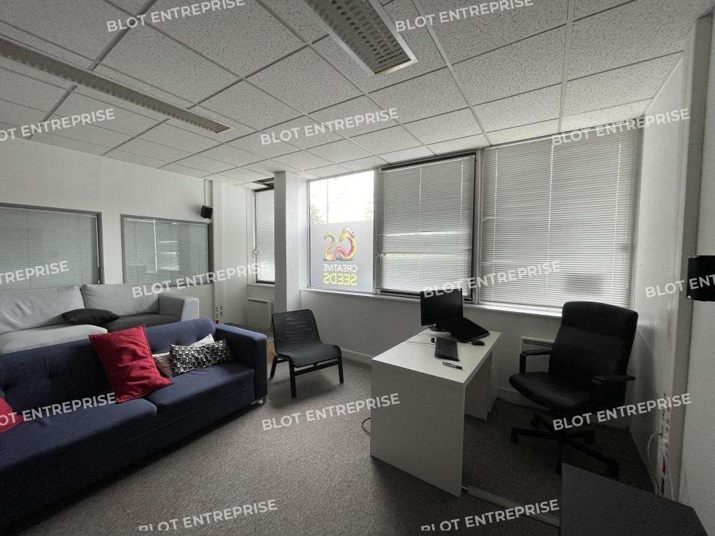 Location bureaux 260m² à Cesson-Sévigné