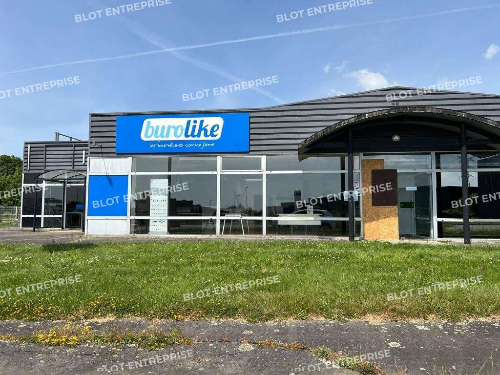 A louer cellule d'activité 200m² à Melesse