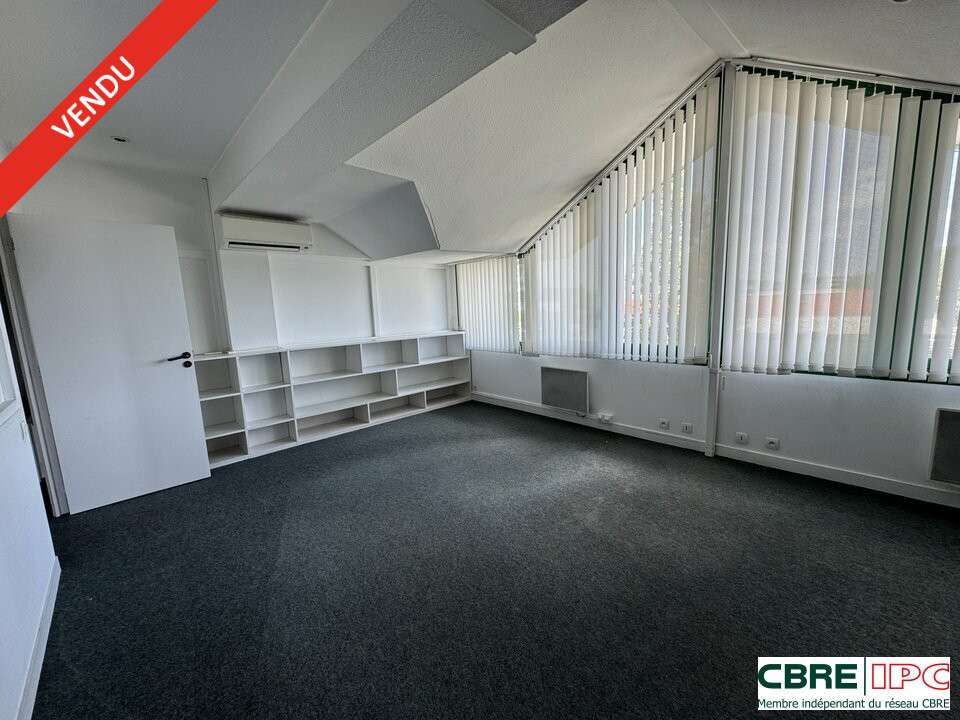Vente bureaux 108m² R+2  à Anglet Jorlis