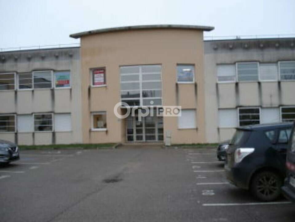 A louer locaux 165m² secteur tertiaire à Nevers