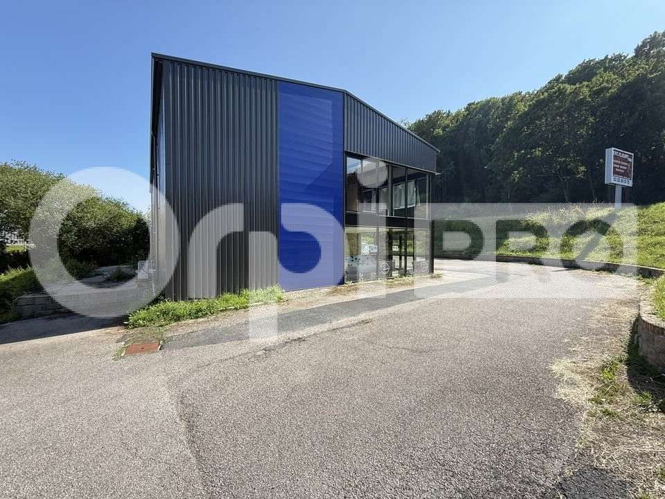 A louer local professionnel 300m² Montivilliers