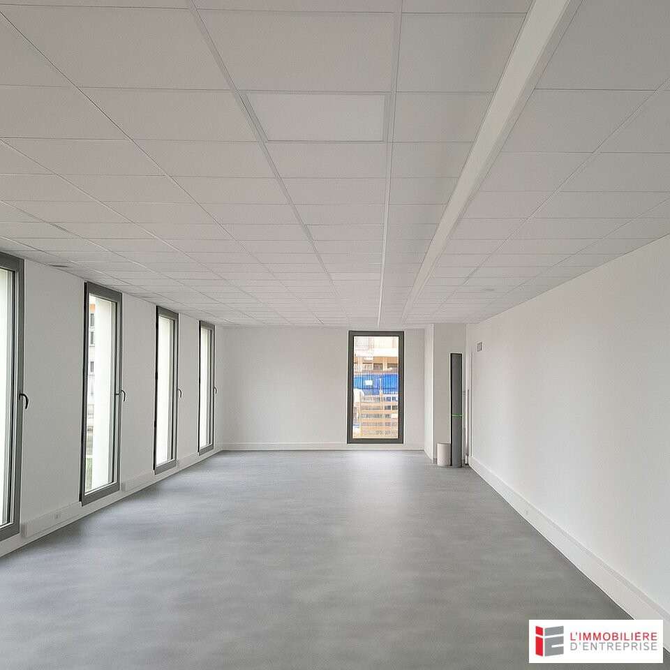 Local commercial 100m² à vendre à Cesson-Sévigné