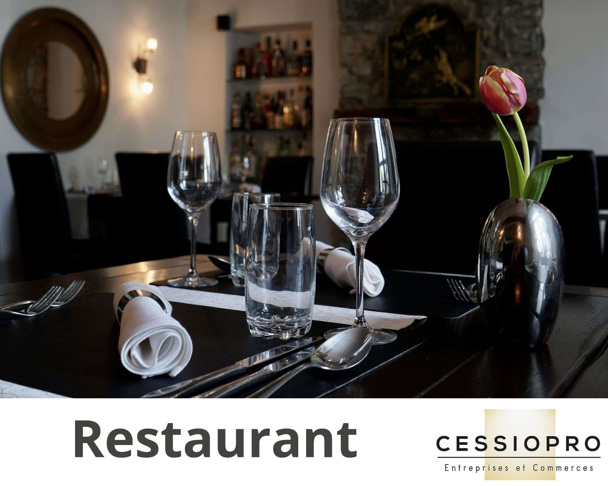 AV restaurant chaleureux moderne à 150m des plages