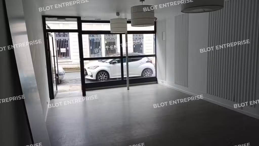 A vendre ou à louer bureaux 52m² à Saint-Brieuc