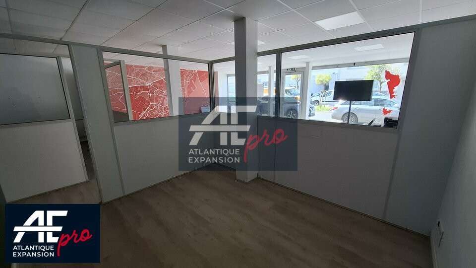Local commercial 87m² à louer Saint-Nazaire centre