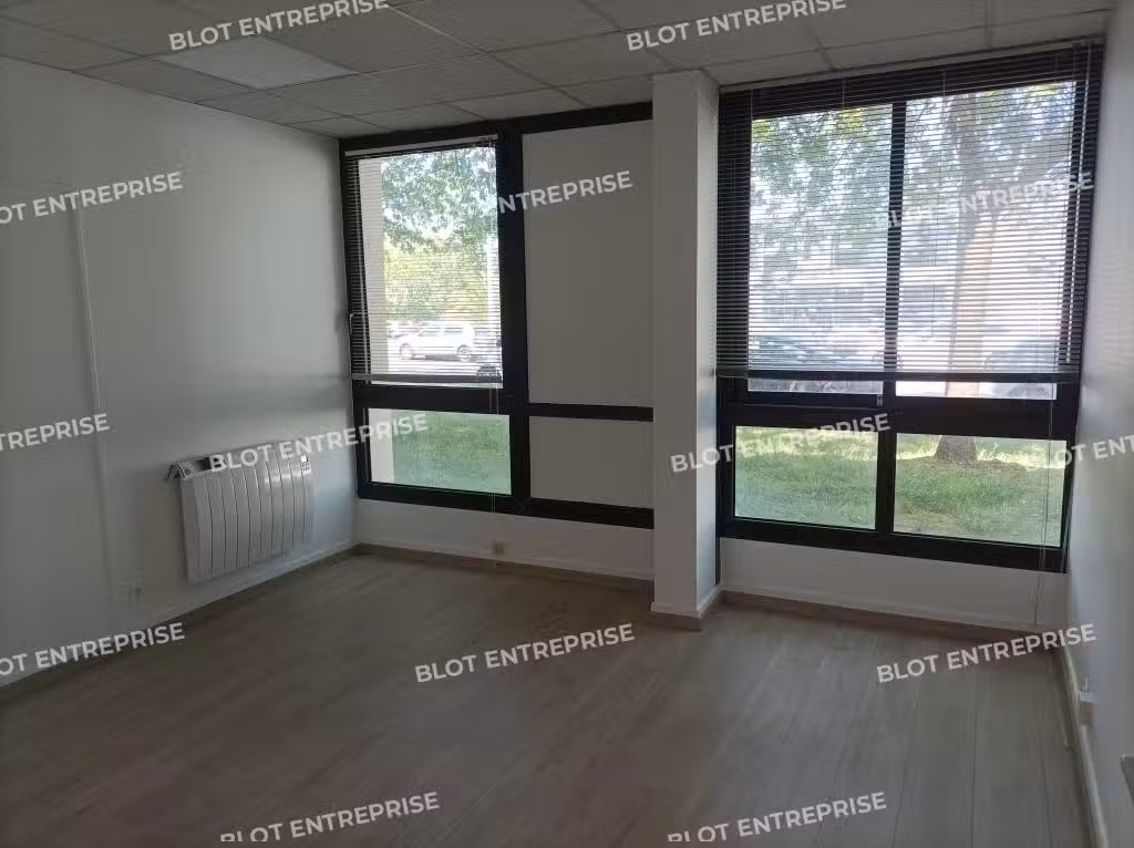 A louer bureaux 41m² accès PMR à Saint Nazaire