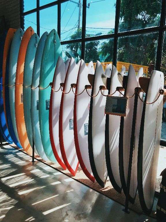 AV surf shop emplacement N°1 commune balnéaire 17
