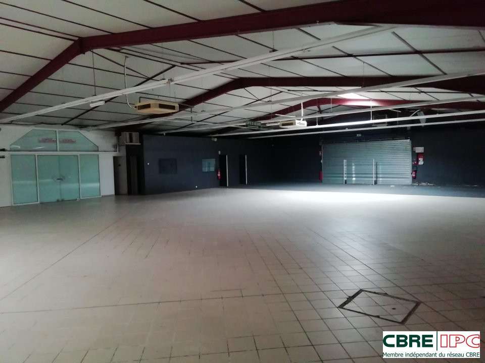 Vente local 1379m² à Mont de Marsan Alingsas