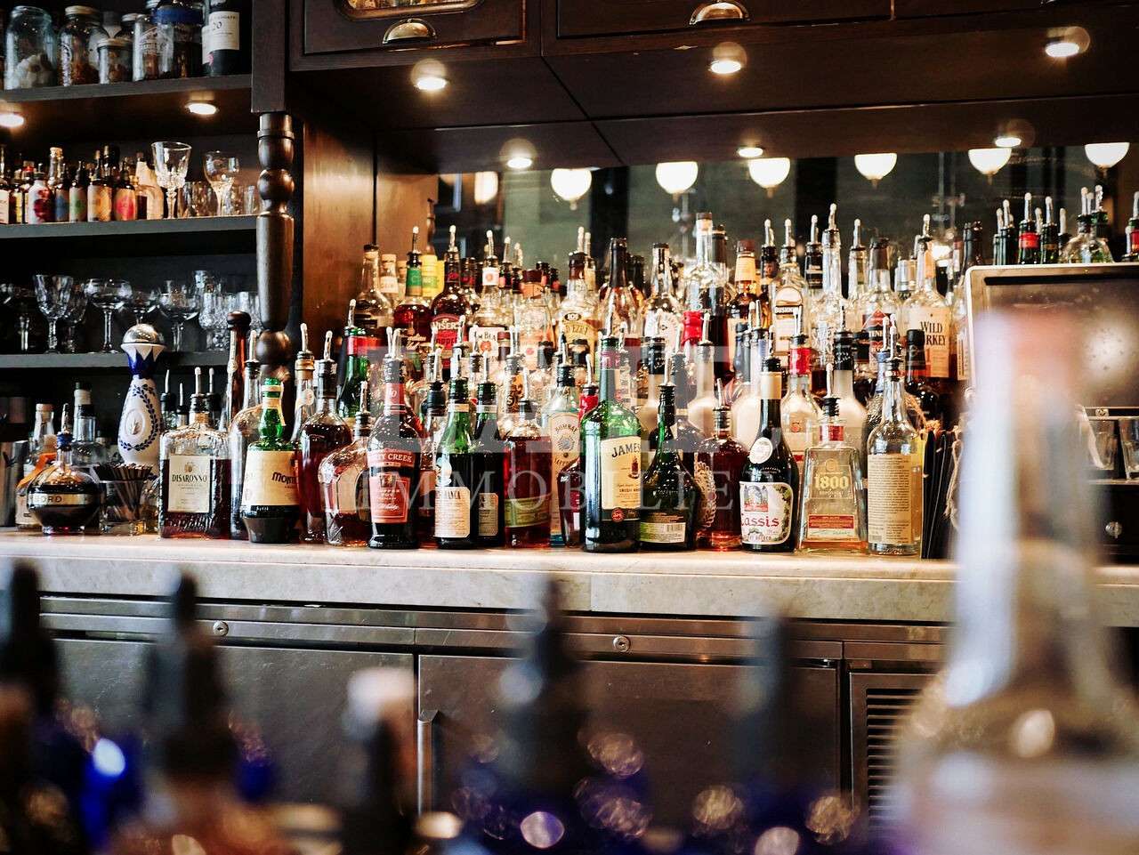 A louer commerce de bar très bien situé à Mayenne