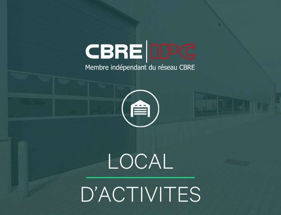 Vente local de 199m² en zone artisanale Briscous
